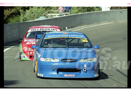 Bathurst FIA 1000 15th November 1999 - Photographer Marshall Cass - Code 99-MC-B99-1267