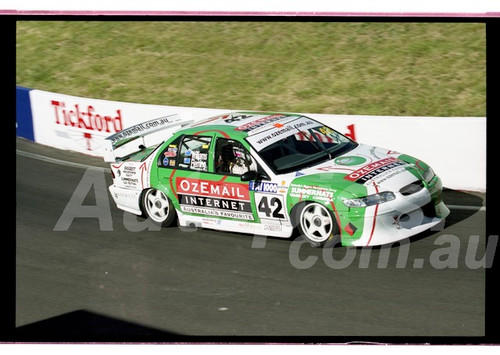 Bathurst FIA 1000 15th November 1999 - Photographer Marshall Cass - Code 99-MC-B99-1286