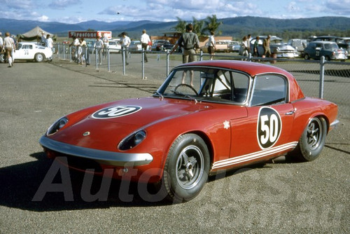 67978 - Bill Gates / Jim Bertram, Lotus Elan - Surfers Paradise 12 Hour 1967 - Jim Bertram Collection