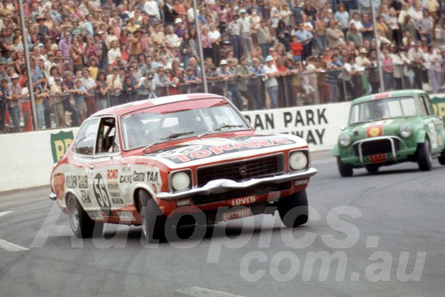 73246 -  Colin Bond Torana V8 Oran Park 1973