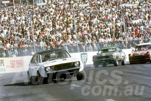 73250 - Noel Deforce Marina - Oran Park 1973