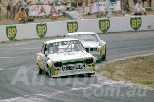 74172 -  Phil Ward Escort & Phil Lucas Holden Monaro Oran Park 1974