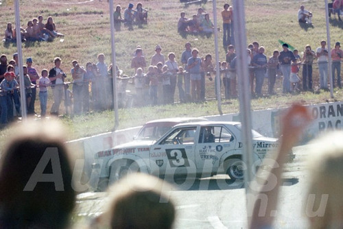 76212 -  Bob Skelton Torana L34 - Oran Park 1976