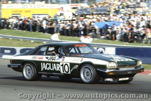 85736  - Hahne / Goss  -  Bathurst 1985 - Jaguar XJS