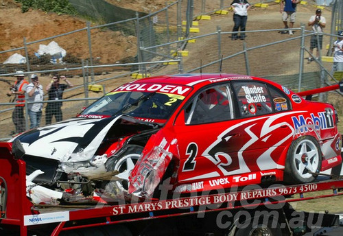 206709 - Mark Skaife & Garth Tander, Holden VZ Commodore - Bathurst 1000, 2006