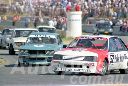 85087 - John Farrell, Commodore & John Harley, Mazda - Wanneroo March 1985 - Photographer Tony Burton