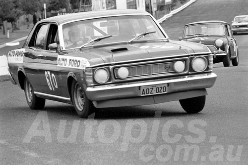 69822 - David McKay & Brian Foley - Ford Falcon XW GTHO  - Sandown 14 September 1969 - Photographer Peter D'Abbs