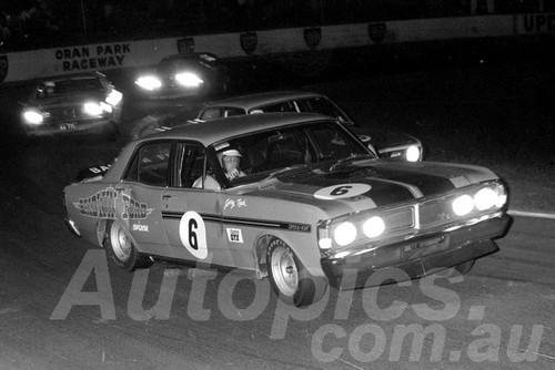 72580 - Garry Rush XY Falcon Oran Park 29-1-72 - Photographer Lance Ruting