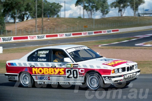 92068 - Neville Crichton Alan Jones & Tony Longhurst BMW M5 - Bathurst 12 Hour 1992 - Photographer Lance Ruting