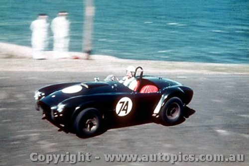 67100 -  R. Thorp  AC Cobra  - Newcastle Hill Climb  9/9/1967