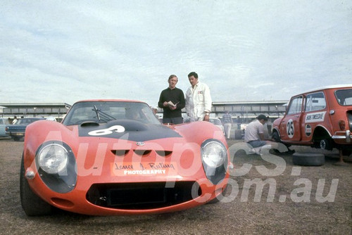 69697 - Denis Cribbin Alfa GTZ- Oran Park 13th July 1969   - Photographer Lance Ruting