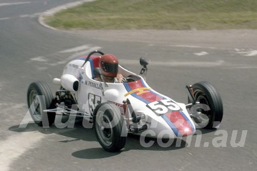 79162 - Mark Penklis, Rennmax Vee - Oran Park 1979 - Photographer Lance Ruting