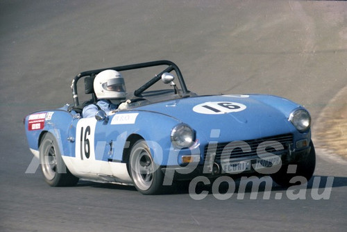 80111 - Ian Black, Spitfire Mk 3 - Oran Park 13th April 1980 - Photographer Lance J Ruting