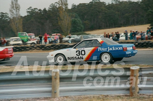 87126 - George Fury, Nissan Skyline -  Symmons Plains, 8th March 1987 - Photographer Keith Midgley