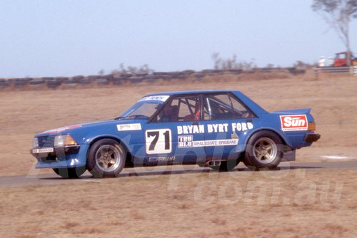 82171 - Alf Grant, Falcon XD - Oran Park 1982 - Photographer Lance J Ruting