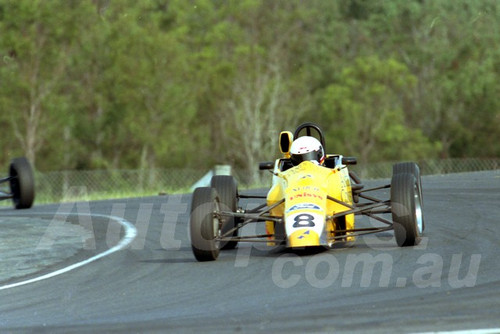 92091 - Cameron McConville, Van Diemen - Formula Ford - Lakeside 3rd May 1992 - Photographer Marshall Cass
