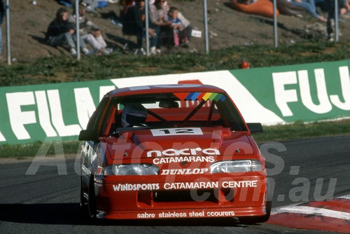 88812 - JOHN HARVEY / KEVIN BARTLET, Commodore VL - Bathurst 1000, 1988 - Photographer Lance J Ruting