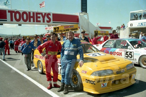 88835 - BRIAN CALLAGHAN / BARRY GRAHAM, Commodore VL - Bathurst 1000, 1988 - Photographer Lance J Ruting