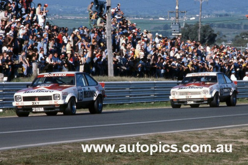 78883 -  P. Brock / J. Richards and  J. Harvey / C. O'Brien - Holden Torana A9X - Bathurst 1978 - Photographer Ian Reynolds