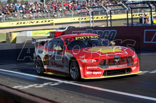 2023871 - Will Davison & Alex Davison - Ford Mustang GT - REPCO Bathurst 1000, 2023