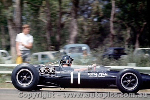 64521 - Leo Geoghegan Lotus 32 Ford - Horden Trophy Gold Star Warwick Farm 1964 - Photographer Richard Austin