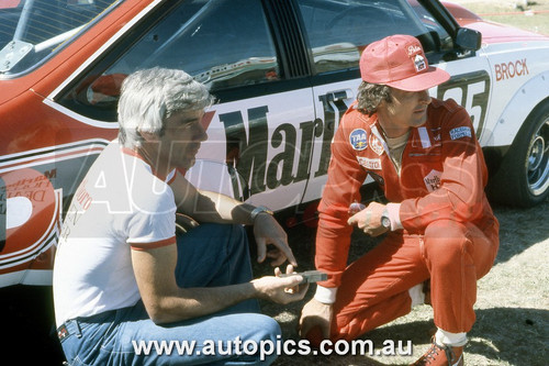 78BA10LR7013 -  Peter Brock & Jim Richards  -  Bathurst 1000, 1978  1st Outright & Class A Winners,  Holden, Torana A9X - Photographer Lance J Ruting