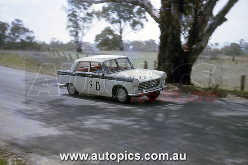 63BA10IT7038 - Bob Holden & Bill March,  Armstrong 500, Bathurst, 1963, Peugeot 404 - Photographer - Ian Thorn