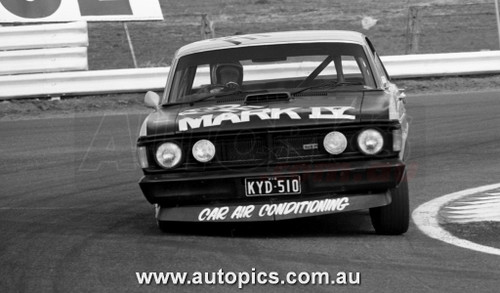 71BA10LR7012 - Bob Morris & Ray Morris, Hardie Ferodo 500, Bathurst, 1971, Ford Falcon XY GT-HO Phase 3  - Photographer Lance Rutting