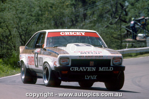 78BA10LR7041 - Allan Grice & John Leffler, Hardie Ferodo 1000, Bathurst, 1978, Holden Torana A9X - Photographer Lance J Ruting