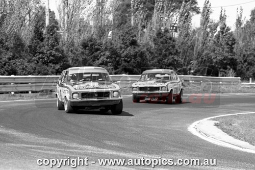 73SA09PD7001 - Peter Brock, Sandown Three Hour 250, Sandown, 9th September, 1973, Holden Torana LJ GTR XU-1 - Photographer Peter D'Abbs