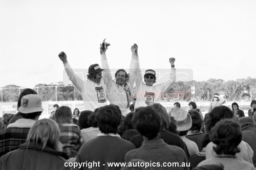 74SA09PD7014 - Allan Moffat, Sandown Three Hour 250, Sandown, 8th September, 1974, Ford Falcon XB GT Hardtop - Photographer Peter D'Abbs