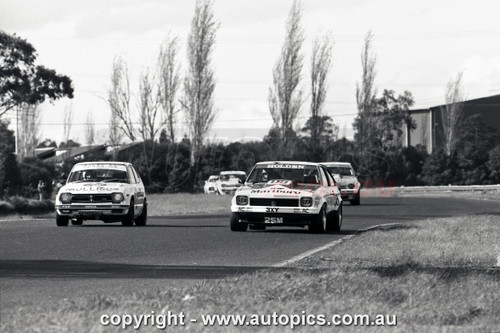 78SA09PD7002 - Peter Brock, Hang Ten 400, Sandown International Motor Raceway, 10th September, 1978, Holden LX Torana SS a9x Hatchback - Photographer Peter D'Abbs