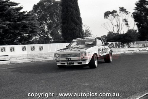 78SA09PD7016 - John Harvey, Hang Ten 400, Sandown International Motor Raceway, 10th September, 1978, Holden LX Torana SS A9x Hatchback - Photographer Peter D'Abbs