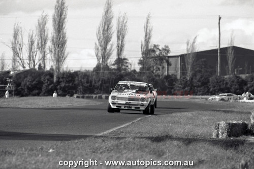 78SA09PD7017 - John Harvey, Hang Ten 400, Sandown International Motor Raceway, 10th September, 1978, Holden LX Torana SS A9x Hatchback - Photographer Peter D'Abbs