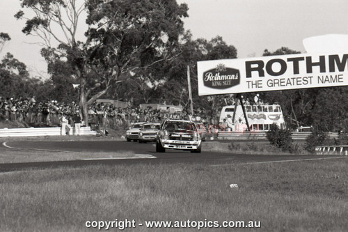 78SA09PD7023 - Barry Seton, Hang Ten 400,Sandown International Motor Raceway, 10th September, 1978, Holden LX Torana SS A9x Hatchback - Photographer Peter D'Abbs