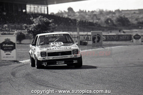 79SA09PD7008 - Peter Brock, Hang Ten 400, Sandown International Motor Raceway, 9th September, 1979, Holden LX Torana SS A9X Hatchback - Photographer Peter D'Abbs
