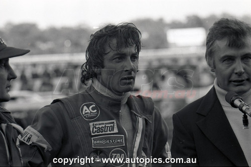 79SA09PD7014 - Peter Brock, Hang Ten 400, Sandown International Motor Raceway, 9th September, 1979, Holden LX Torana SS A9X Hatchback - Photographer Peter D'Abbs