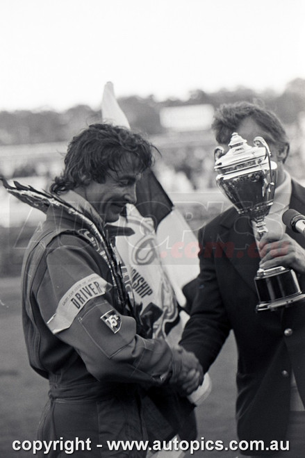 79SA09PD7015 - Peter Brock, Hang Ten 400, Sandown International Motor Raceway, 9th September, 1979, Holden LX Torana SS A9X Hatchback - Photographer Peter D'Abbs