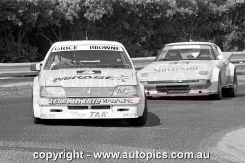 82SA09DH7006 - Allan Grice, Castrol 400, Sandown International Motor Raceway, 12th September, 1982, Holden Commodore VH SS - Photographer Darren House