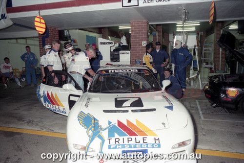 95EC08LR7002 - John Bowe & Dick Johnson, Eastern Creek, 12 Hour, 27/08/1995, Mazda RX-7 SP, WINNERS - Photographer Lance J Ruting