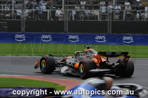 25AGP03RB3001 - Lando Norris, Formula 1 Louis Vuitton Australian Grand Prix, Melbourne Grand Prix Circuit, 14–16th of March, 2025, McLaren-Mercedes 