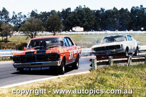 72WF11JN7019 - Fred Gibson & Bo Seton, Warwick Farm, 5/11/1972, Falcon XY GTHO - Photographer Jeff Nield