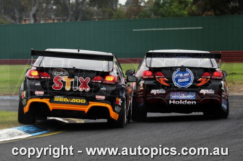 16SA09JS7026 - Will Davison & Jonathon Webb,  Wilson Security Sandown 500, Sandown International Motor Raceway, 18th of September, 2016, Holden VF Commodore - Photographer James Smith