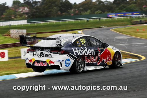19SA11JS7002 - Craig Lowndes & Jamie Whincup,  Penrite Oil Sandown 500, Sandown International Motor Raceway, 8th - 10th of November, 2019, Holden Commodore ZB - Photographer James Smith