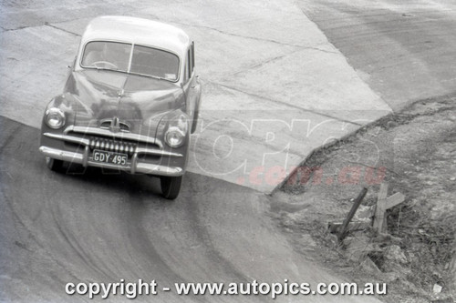 57TH11PD4501 - Templestowe Hill Climb, Templestowe, Victoria, November, 1957 - Photographer Peter D'Abbs 