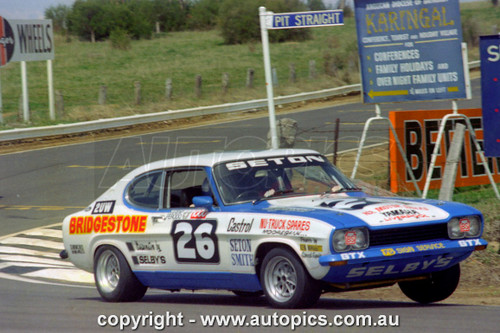 76BA10LR7101 - Barry Seton & Don Smith, Hardie Ferodo 1000,  Bathurst, 1976,  Ford Capri,  8th Outright & Class C  Winners -  Photographer - Lance J Ruting
