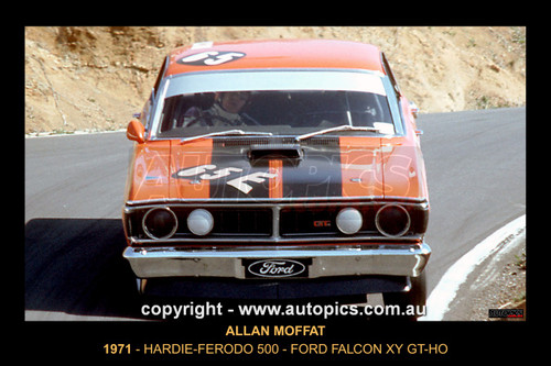 71761-1 -  Allan Moffat  -  Bathurst 1971 -1st Outright & Class E winner - Ford Falcon XY GTHO - Photographer Bruce Blakey