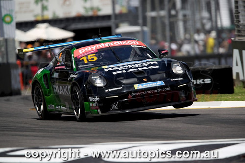 25AD11JS2009 - Porsche Paynter Dixon Carrera Cup Australia, 2025 BP Adelaide 500,  Adelaide Parklands Circuit, 2025 - Porsche 911 GT3 - Photographer James Smith