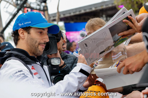24AGP03JS3132 - Daniel Ricciardo,  Formula 1 -  Rolex Australian Grand Prix,  Albert Park Grand Prix Circuit,  2024, Honda RABT, Car #3