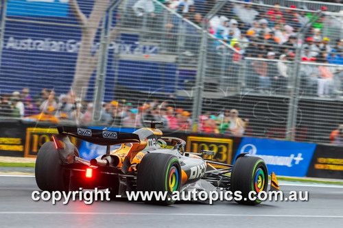 25AGP03RB3034 - Oscar Piastri, Formula 1 Louis Vuitton Australian Grand Prix, Melbourne Grand Prix Circuit, 14–16th of March, 2025, McLaren-Mercedes